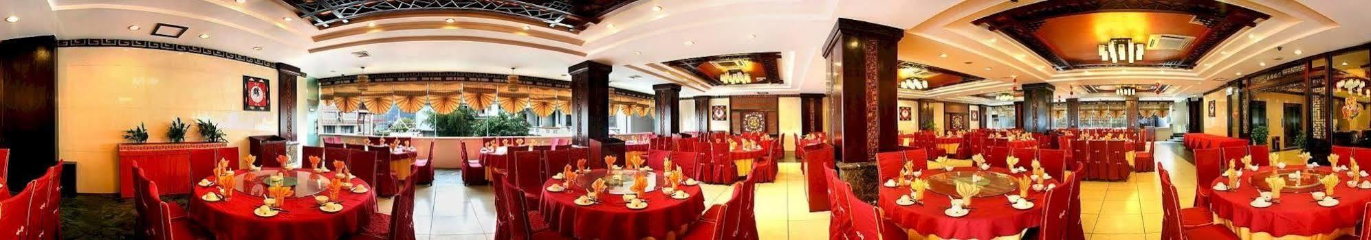 Guifu Holiday Hotel Yangshuo Buitenkant foto